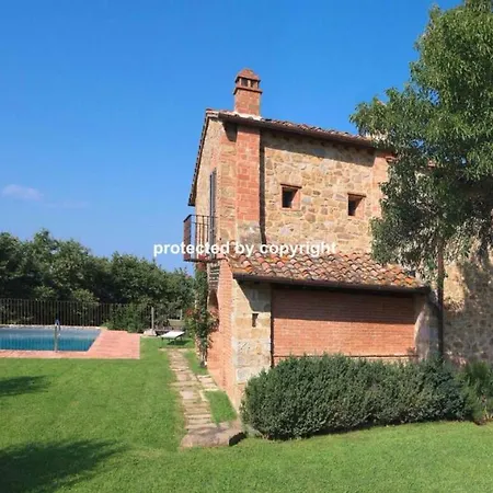 Holiday home Luxury Among Vineyards Arezzo